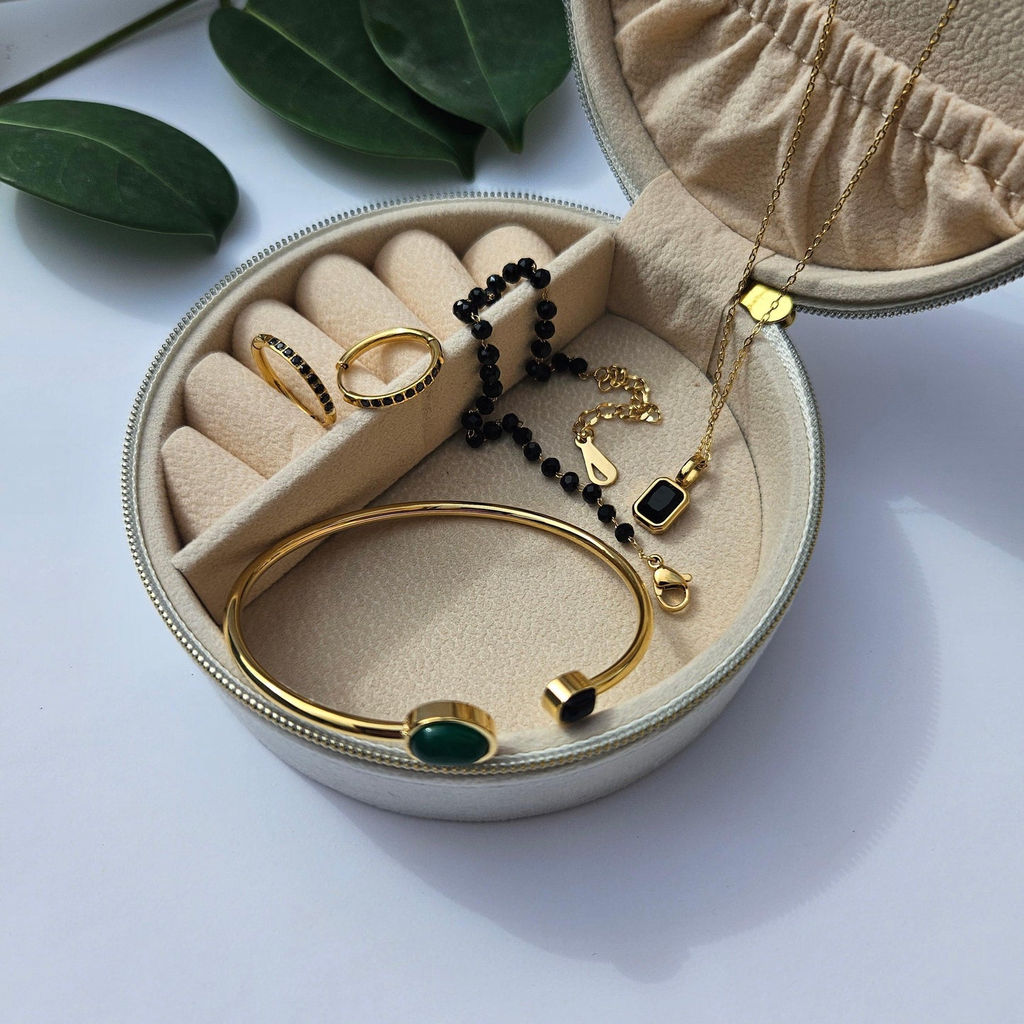 Pendientes ARIANA - SISARU.