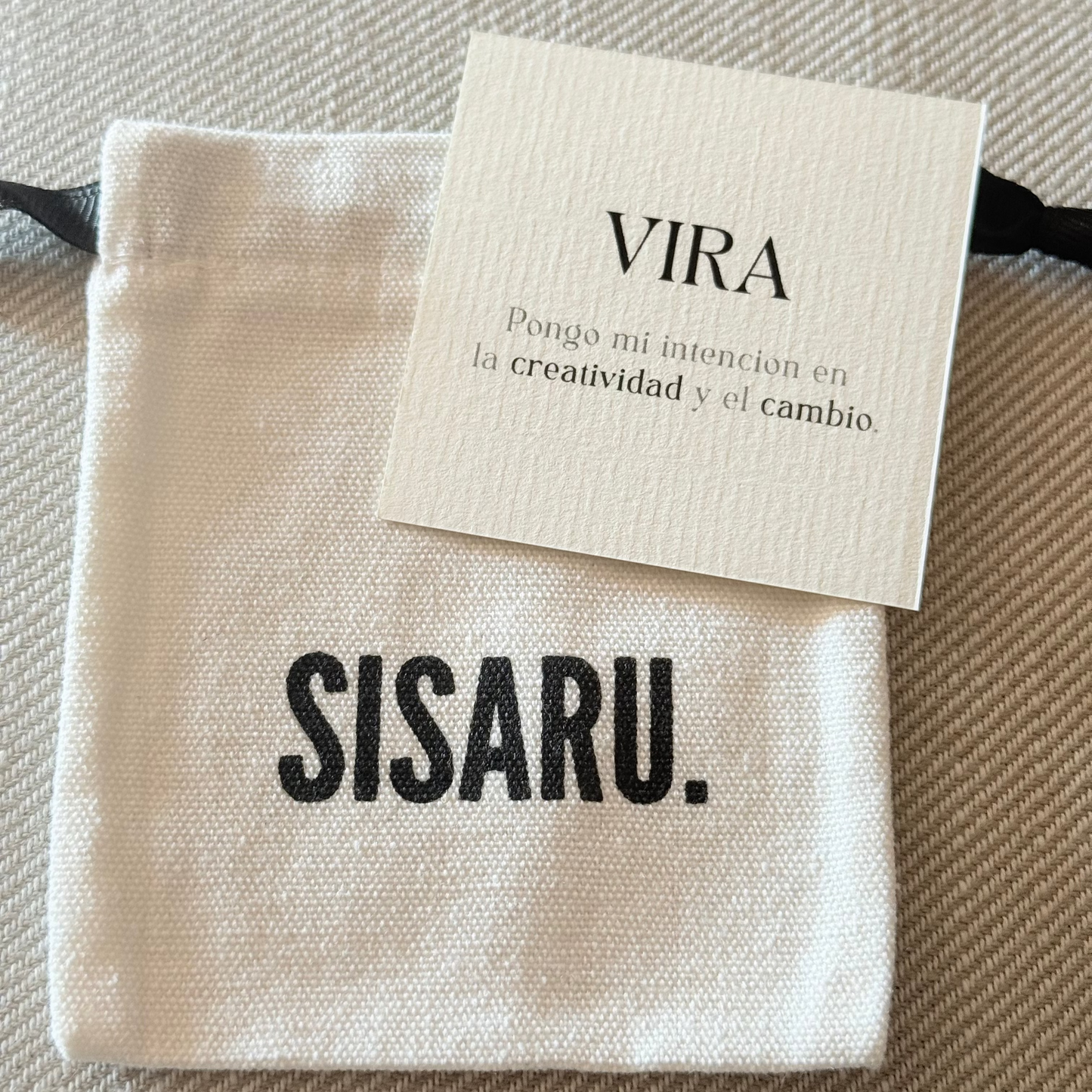 VIRA Bracelet - Creativity and Change