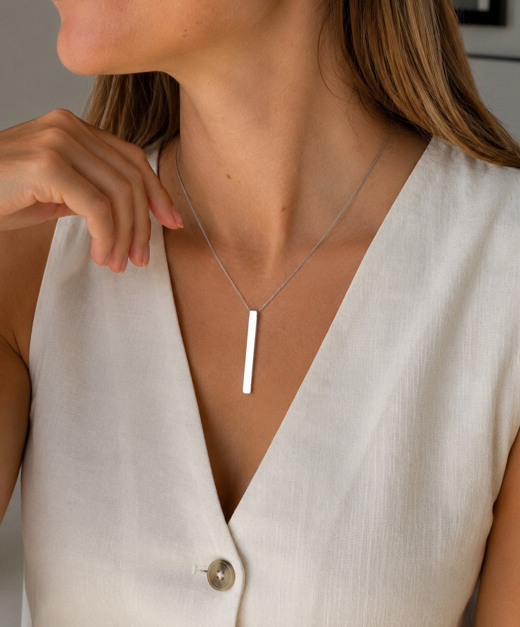 Vertical bar necklace