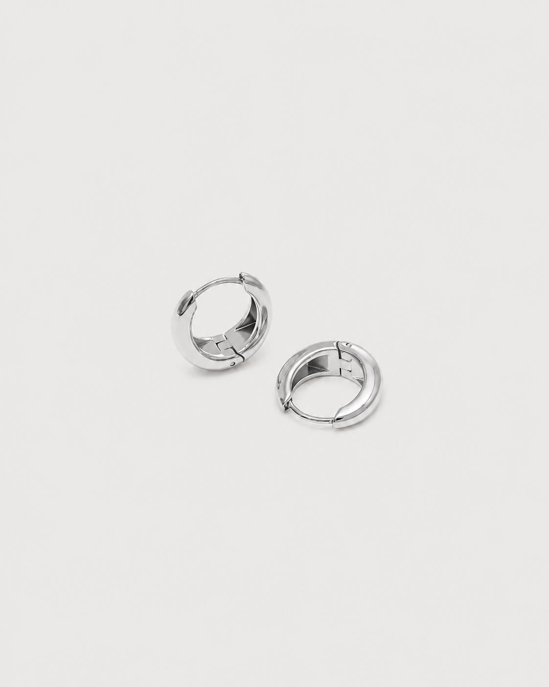 CLARA earrings