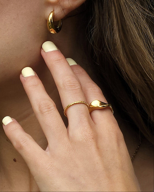 LEILA Ring