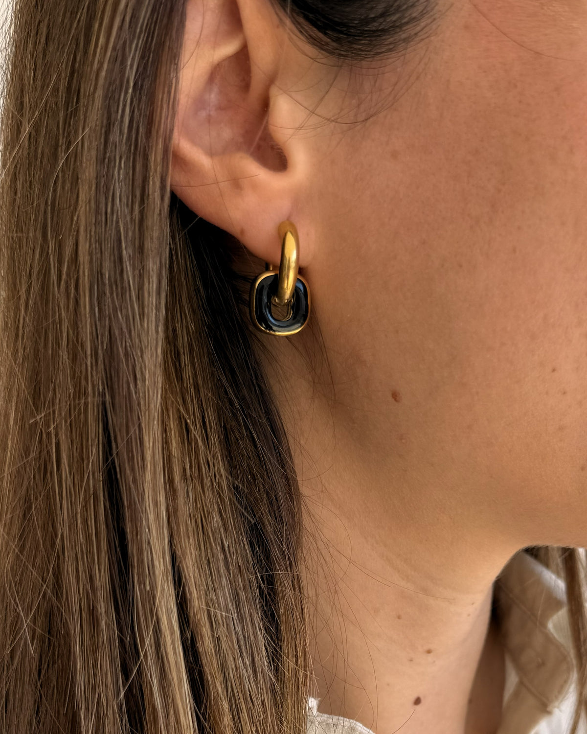 CLAUDIA colored earrings