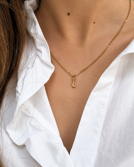 Cadena con charm LETRA INICIAL