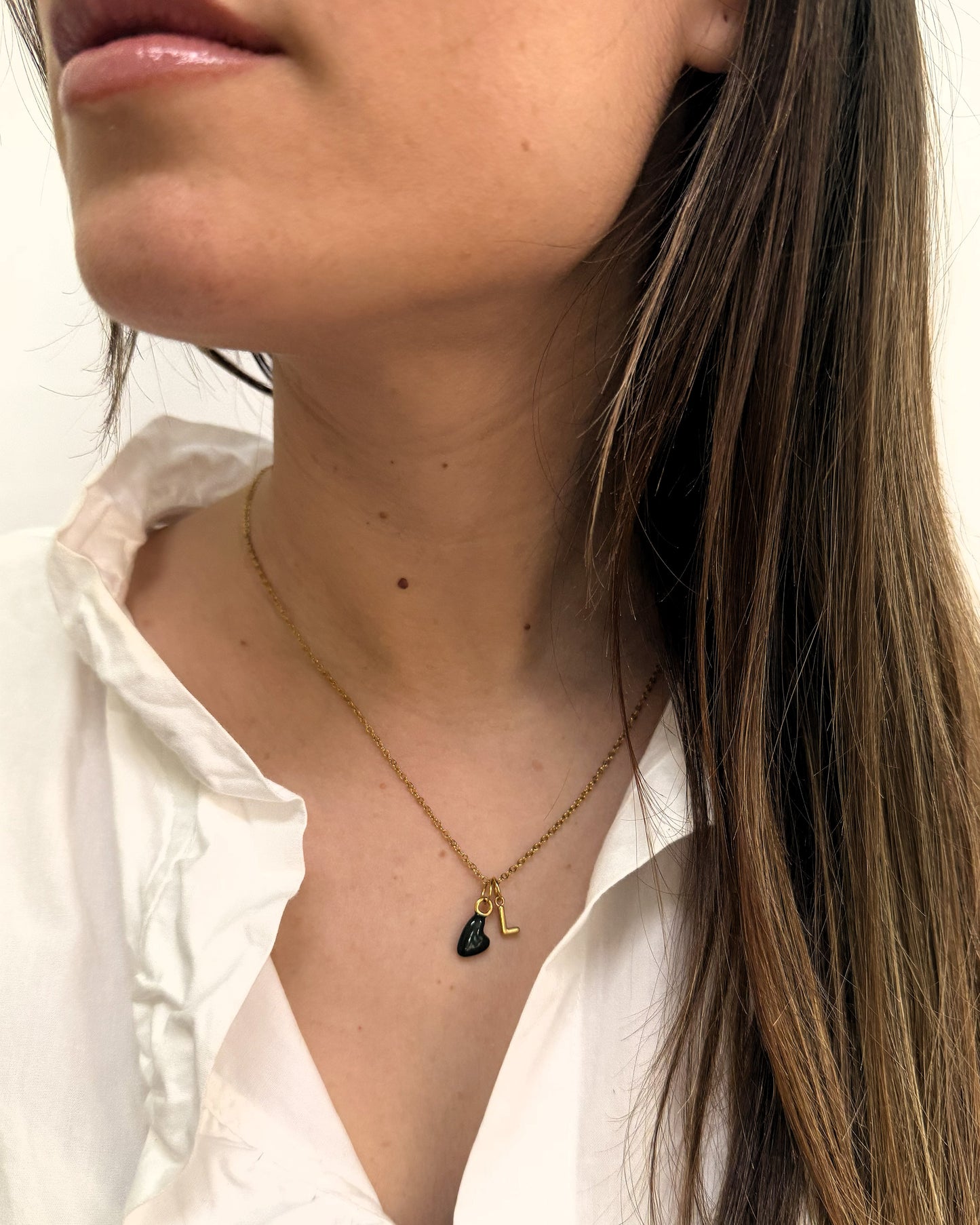 Cadena con charm LETRA INICIAL