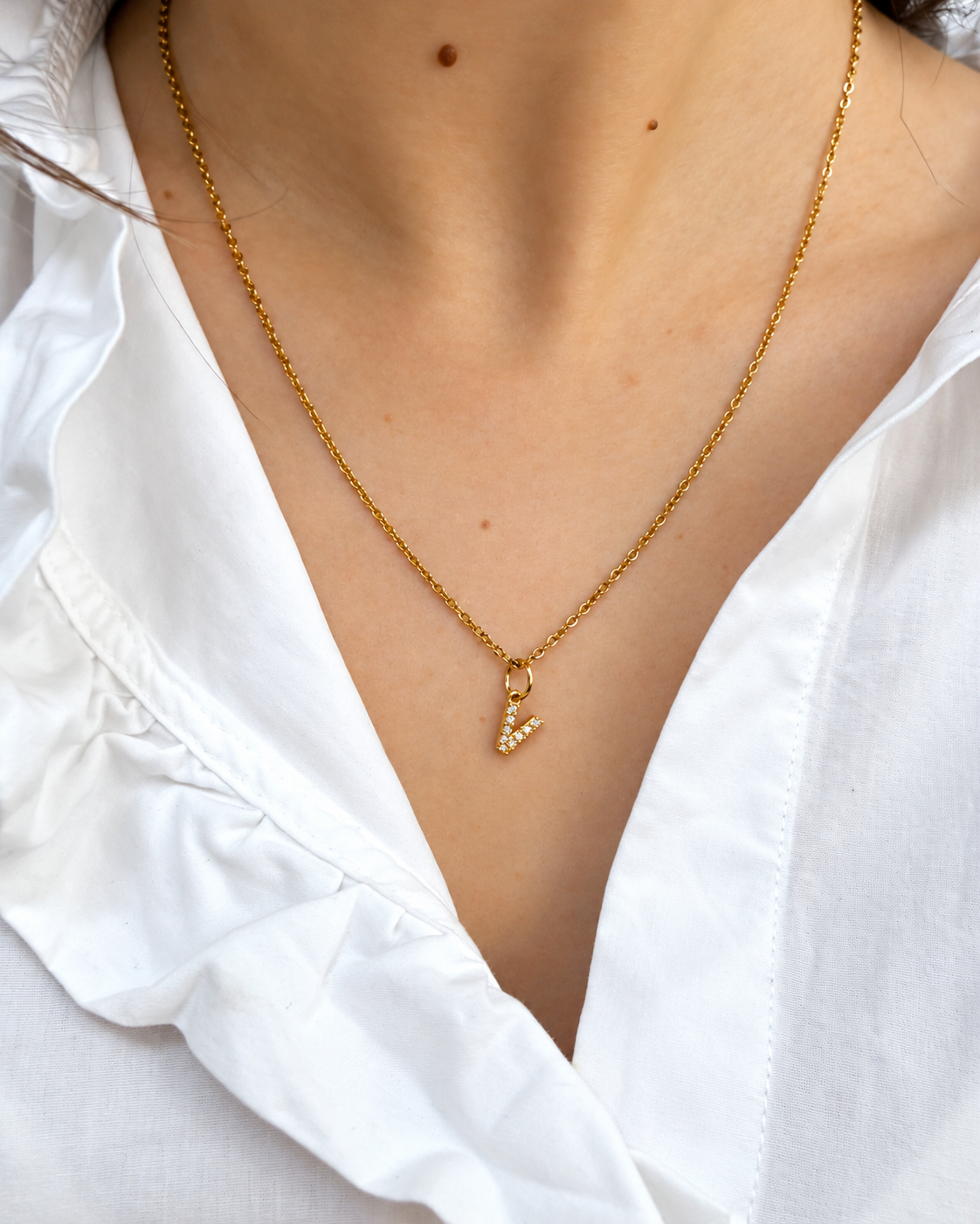 Cadena con charm LETRA INICIAL con CIRCONITAS