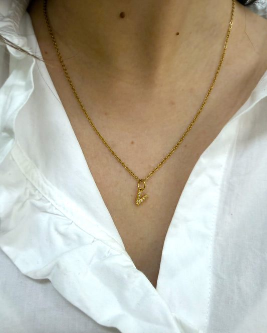 Cadena con charm LETRA INICIAL con CIRCONITAS