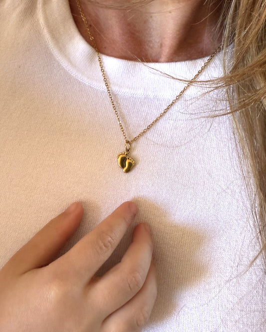 Cadena con charm PIES DE BEBÉ